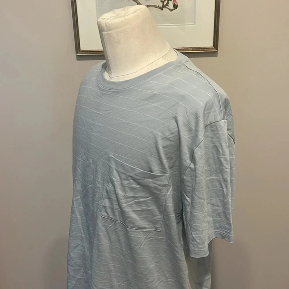 NWT!! Vince. - Men’s Casual Crewneck T-Shirt - Blue/White Striped - Size XL - Picture 5 of 8